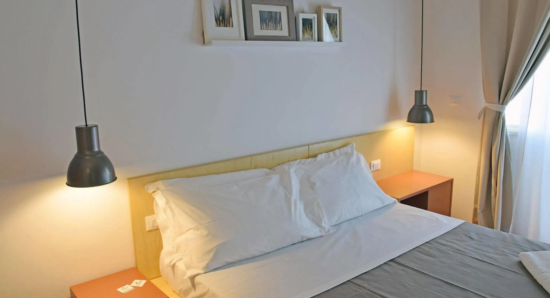 Bio Hotel Palermo 3*,  Italia