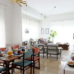 Bed & Breakfast Questa Casa Non E'un, Palermo